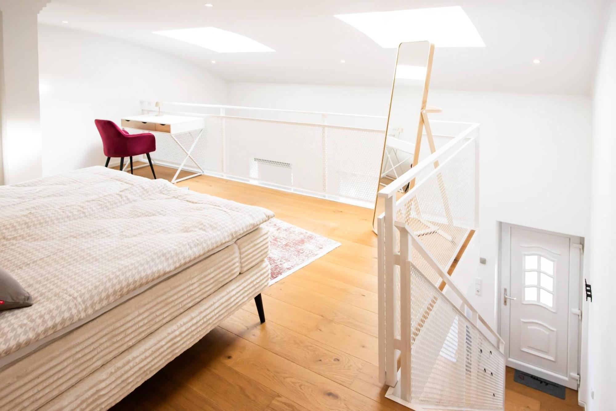 Loftartige Wohnung In Augsburg-Pfersee Eksteriør billede